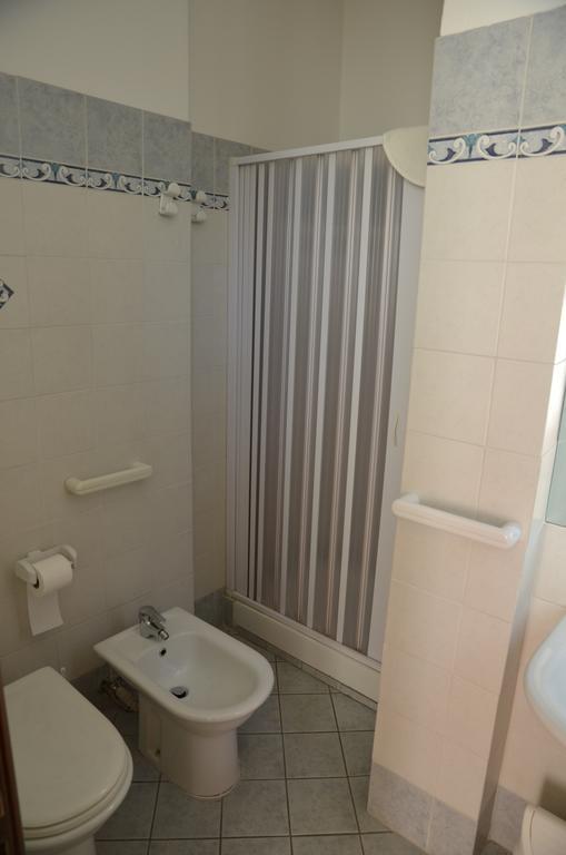Casa Per Ferie Cardinal G. Guarino Bed & Breakfast Roma Cameră foto